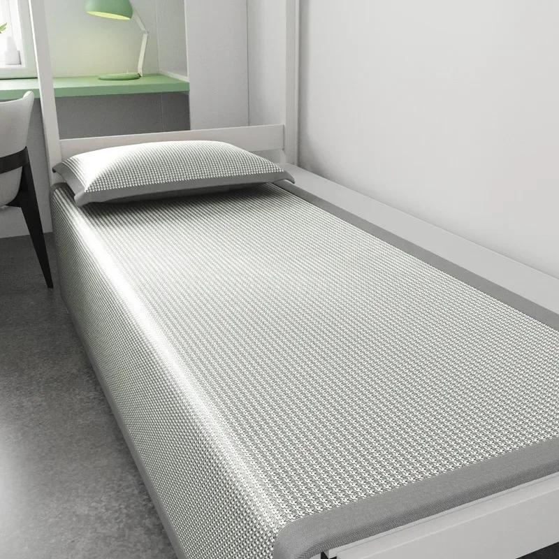 Jacquard Ice Silk Sleeping Mat - Satin Pillowcase Silk recension och pris