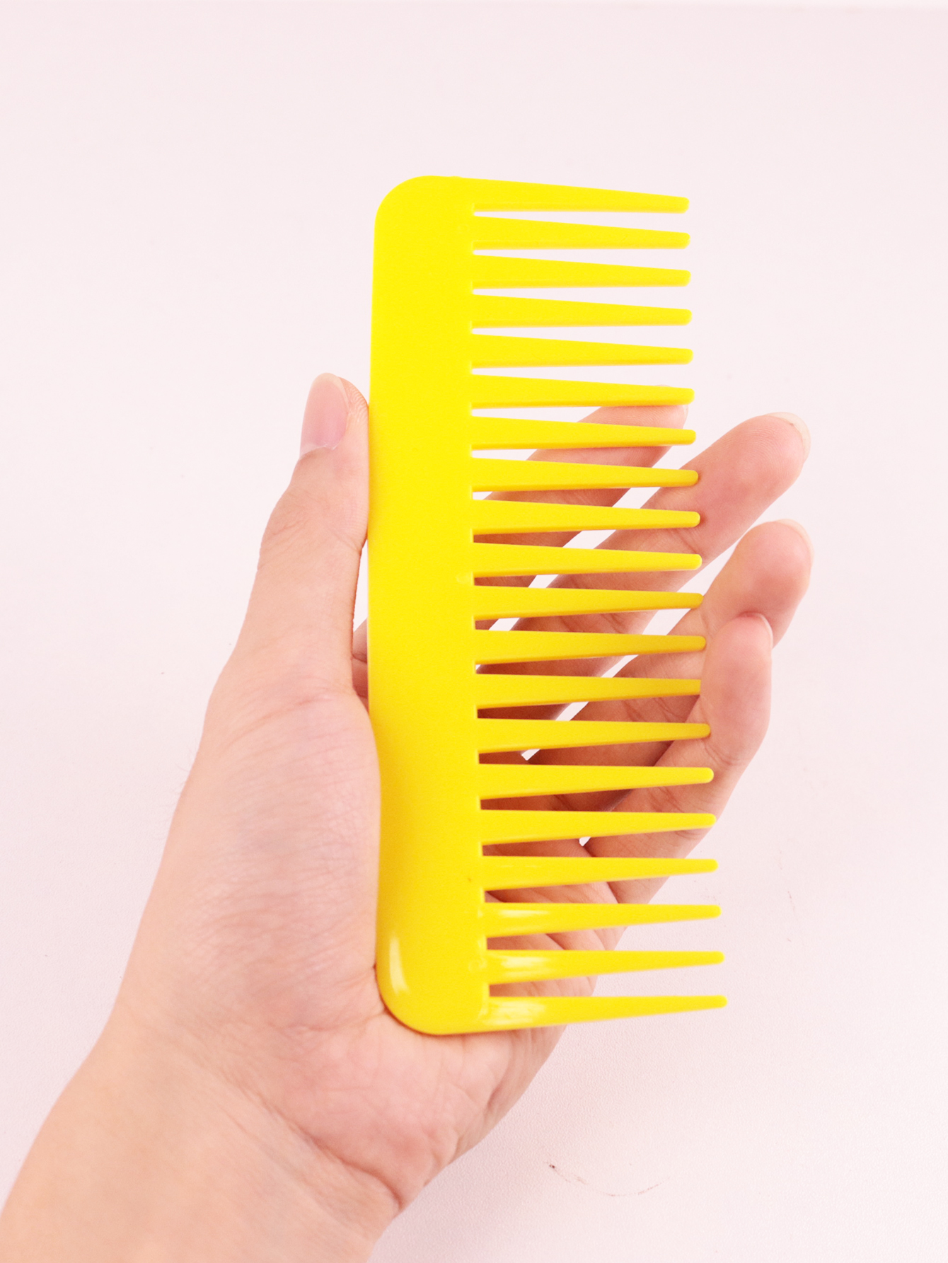 1 thick plastic heat-resistant - Detangling Wide Comb recension och pris