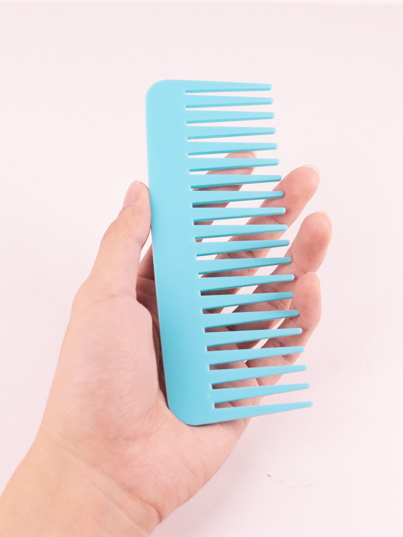 1 thick plastic heat-resistant - Detangling Wide Comb recension och pris